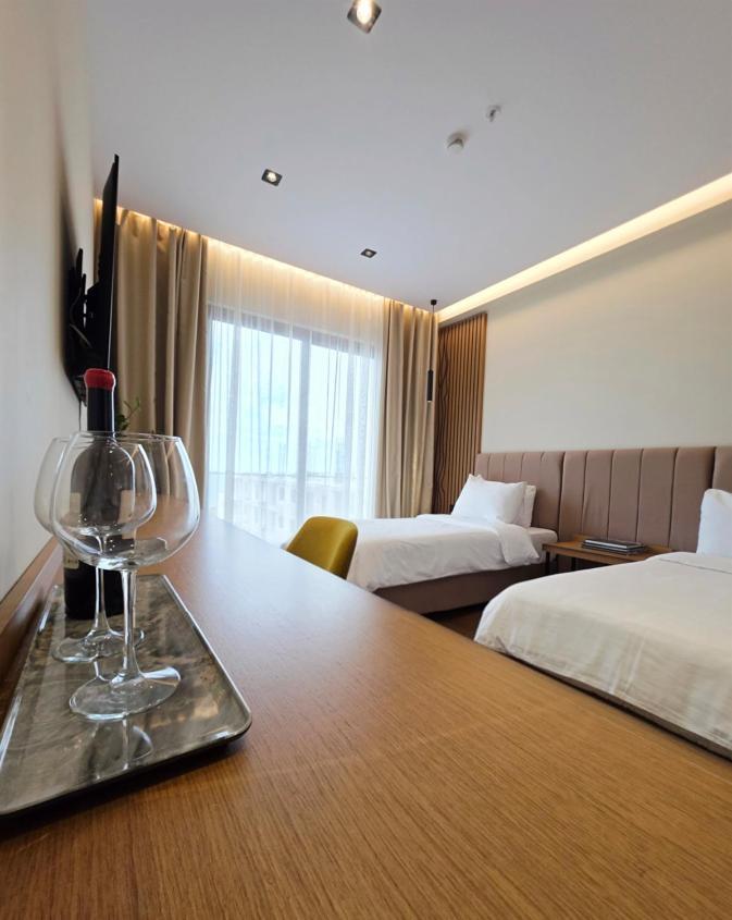 Valza Boutique Hotel Vlore Luaran gambar
