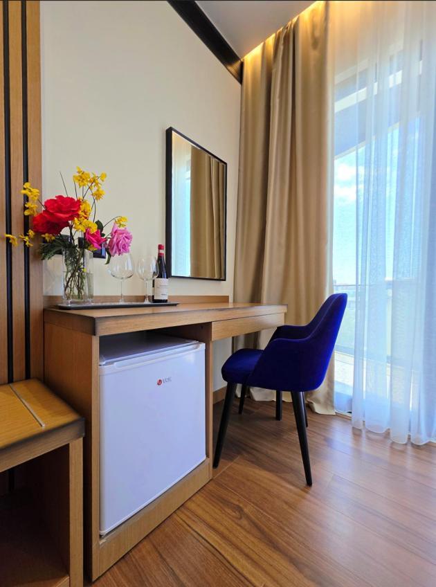 Valza Boutique Hotel Vlore Luaran gambar