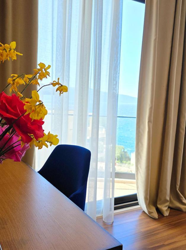 Valza Boutique Hotel Vlore Luaran gambar